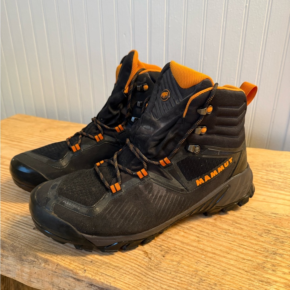 Mammut Sapuen High Gore-Tex Hiking Boots - Men’s Size 11